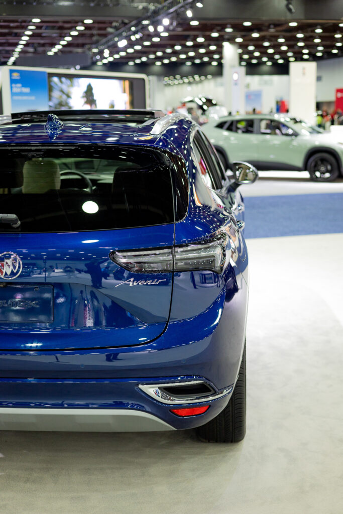 2023 BUICK ENVISION AVENIR