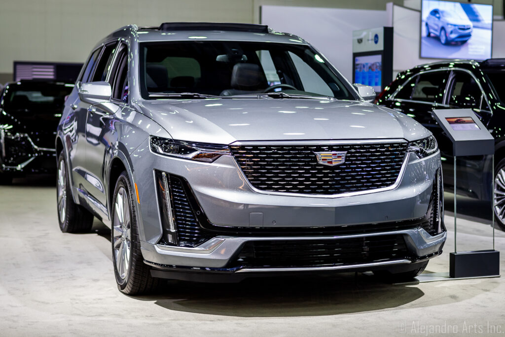 2024 CADILLAC XT6