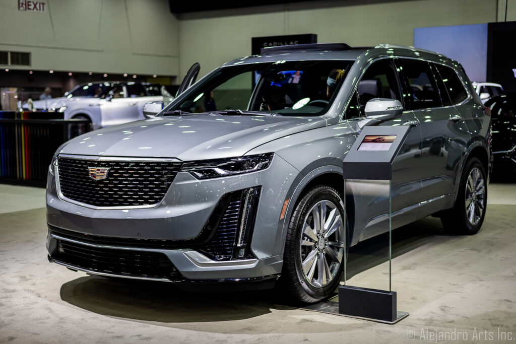 2024 CADILLAC XT6