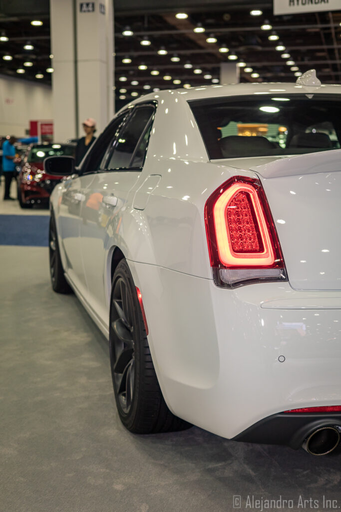 2023 CHRYSLER 300
