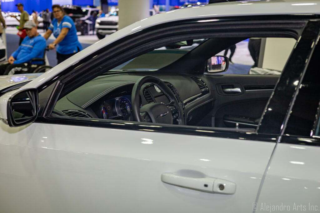 2023 CHRYSLER 300