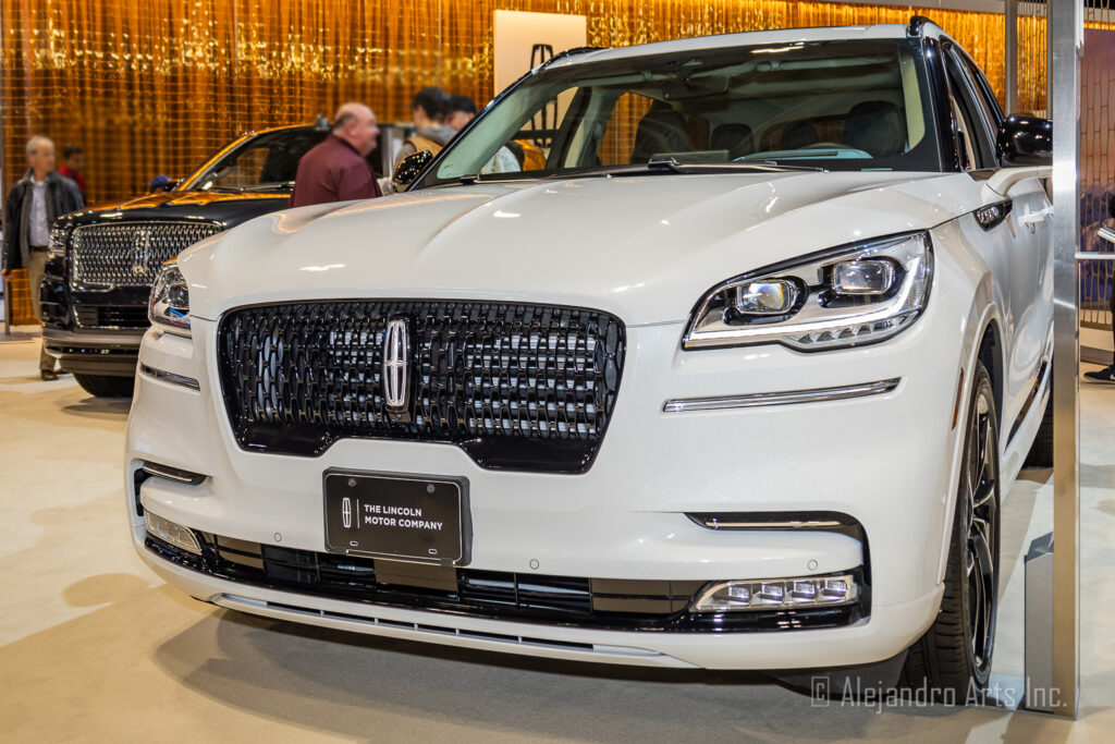 LINCOLN AVIATOR