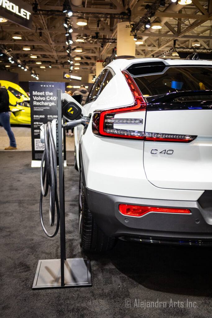 VOLVO C40 RECHARGE