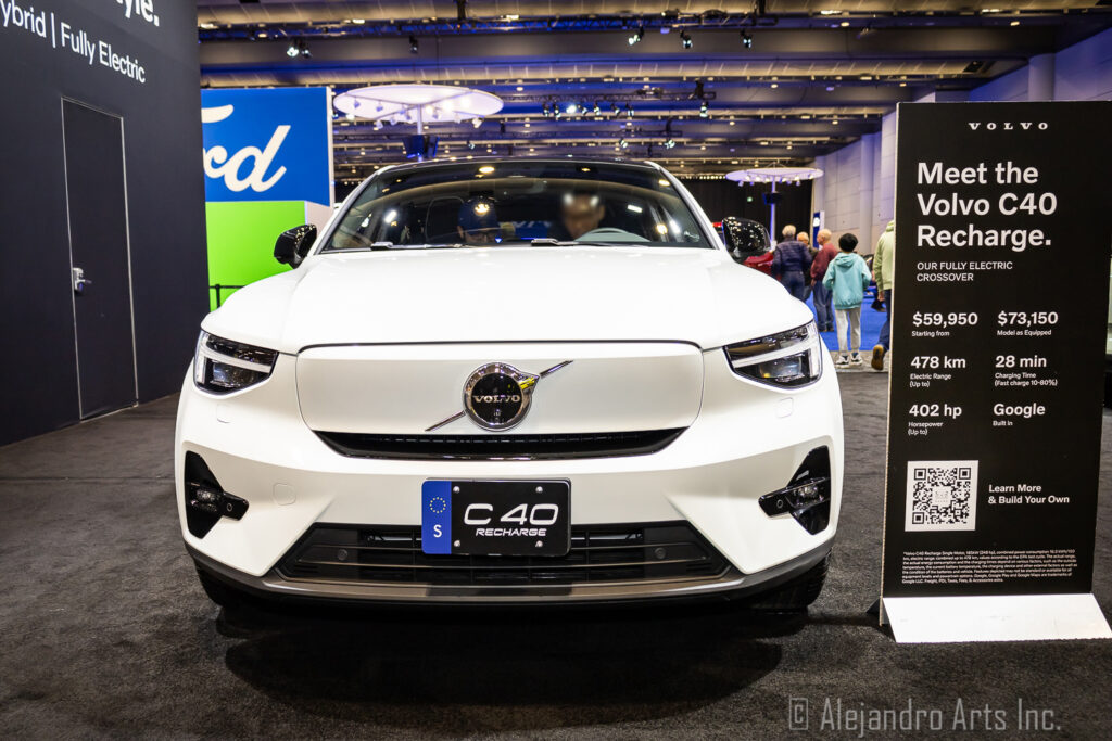 VOLVO C40 RECHARGE