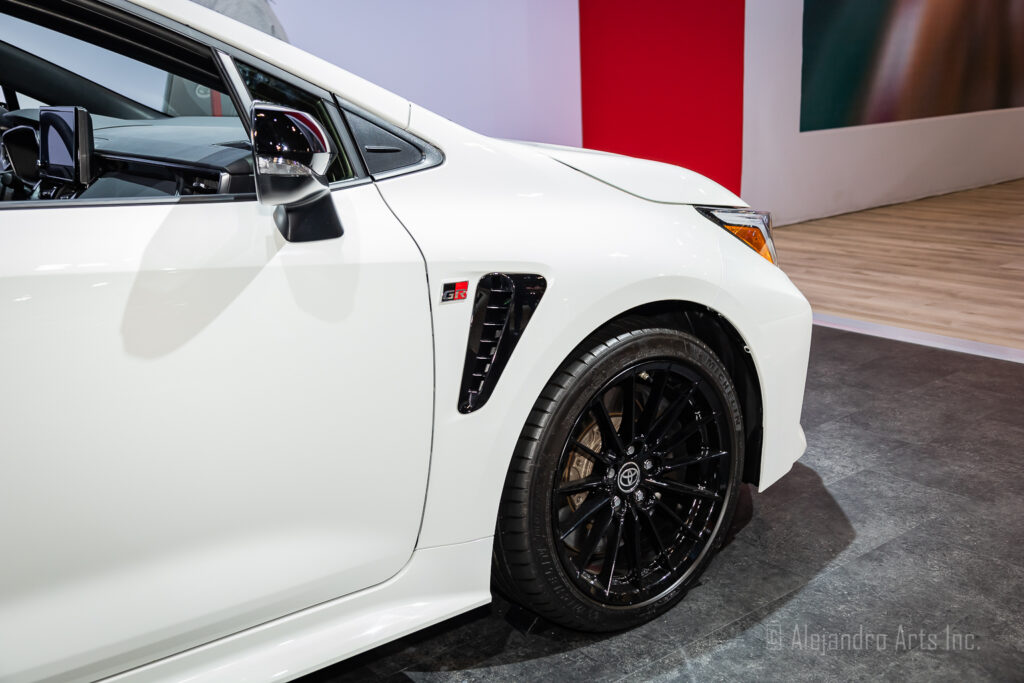 TOYOTA GR COROLLA CORE