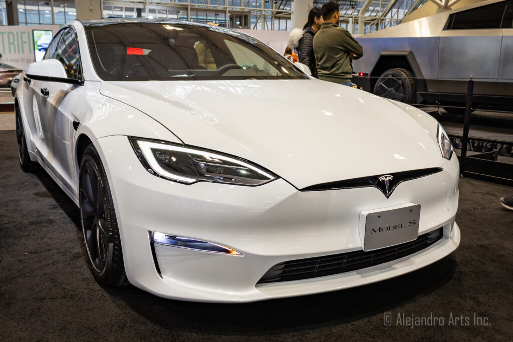 TESLA MODEL S