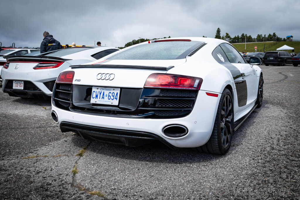 AUDI R8