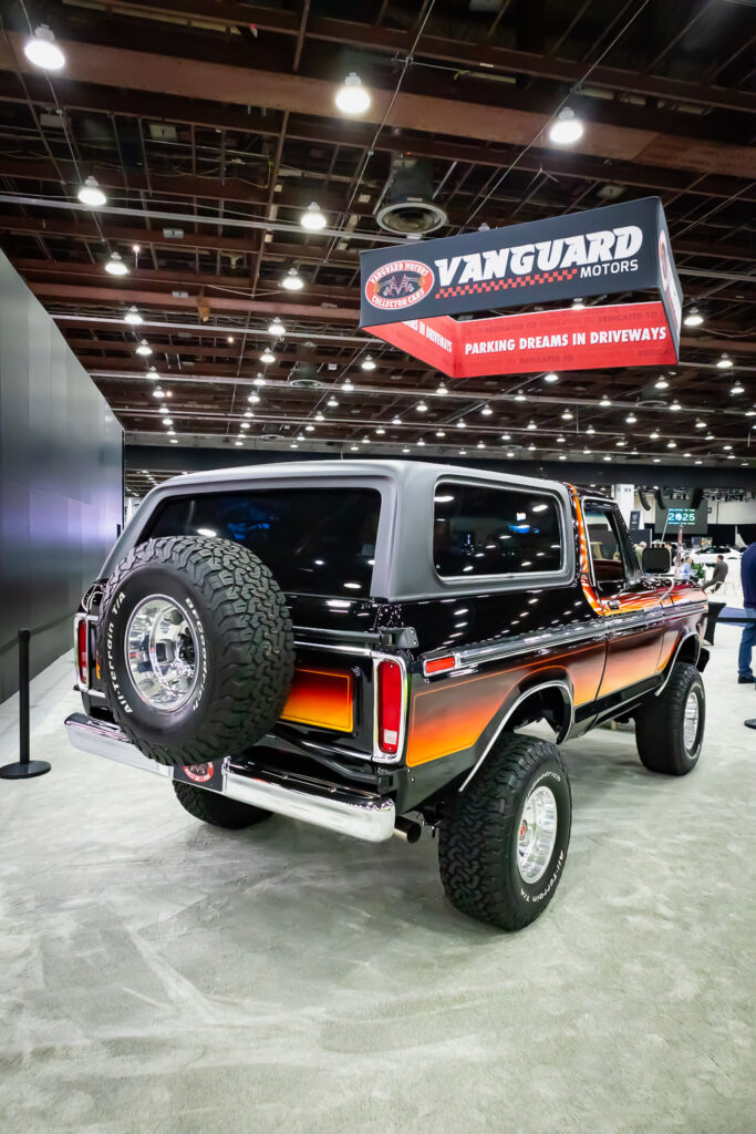 FORD BRONCO RESTOMOD