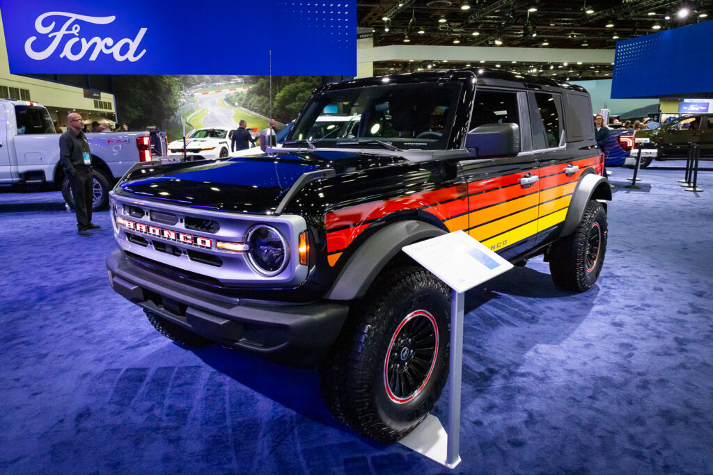 FORD BRONCO