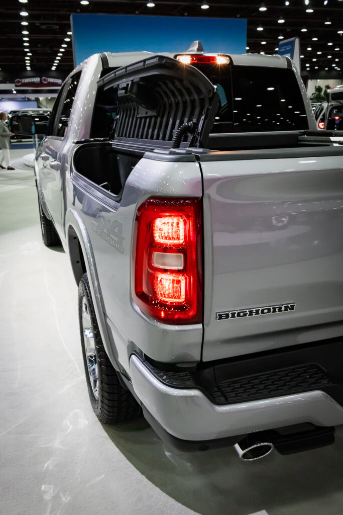 RAM 1500 BIG HORN