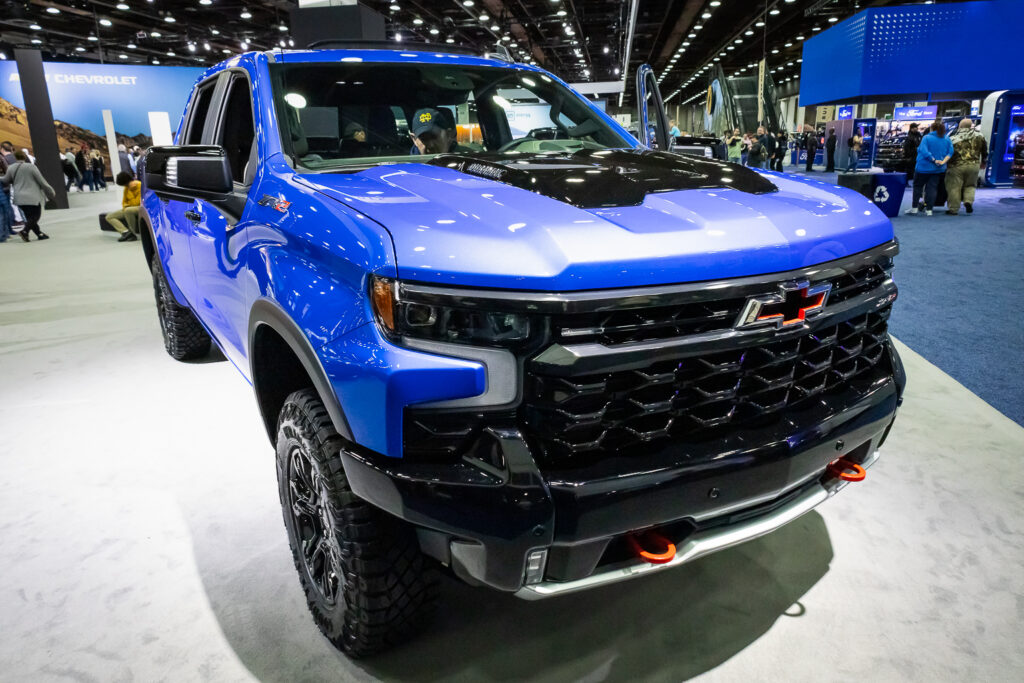 CHEVROLET SILVERADO ZR2