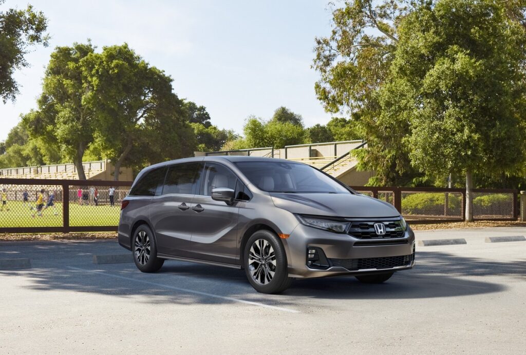 HONDA ODYSSEY ELITE