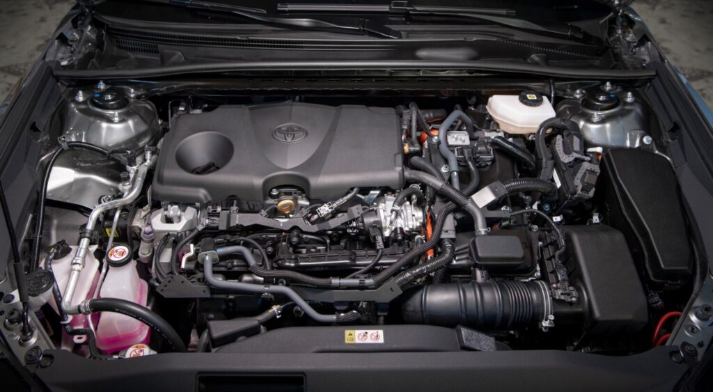 TOYOTA CAMRY