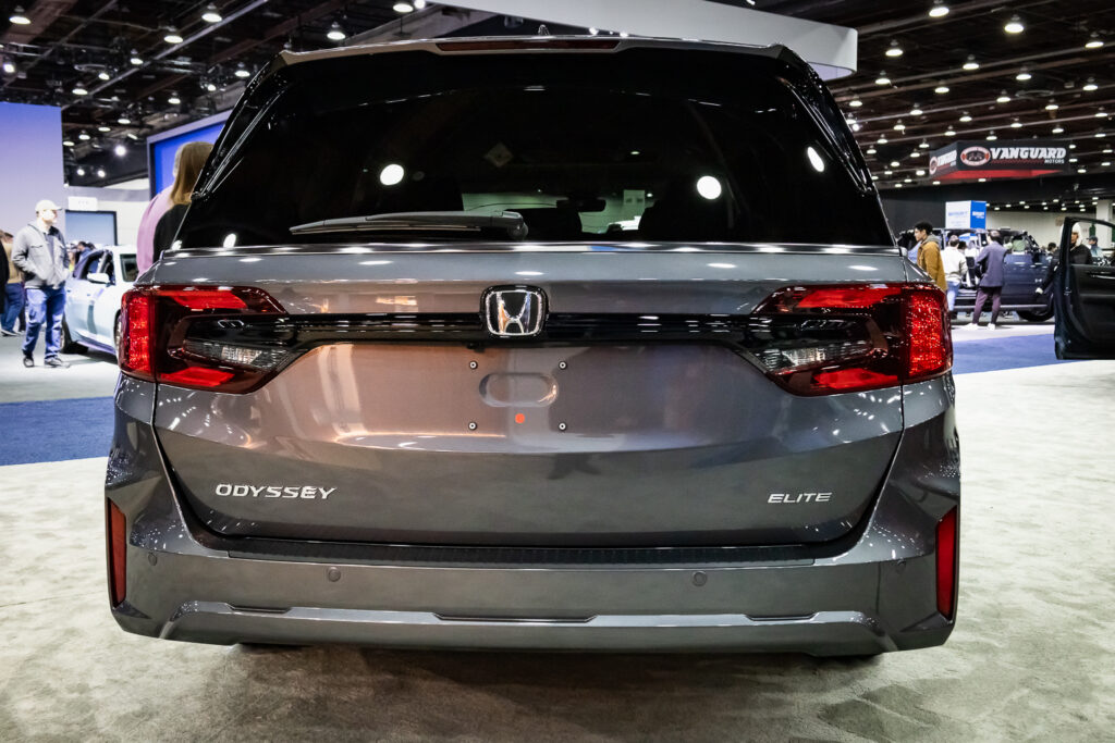 HONDA ODYSSEY ELITE