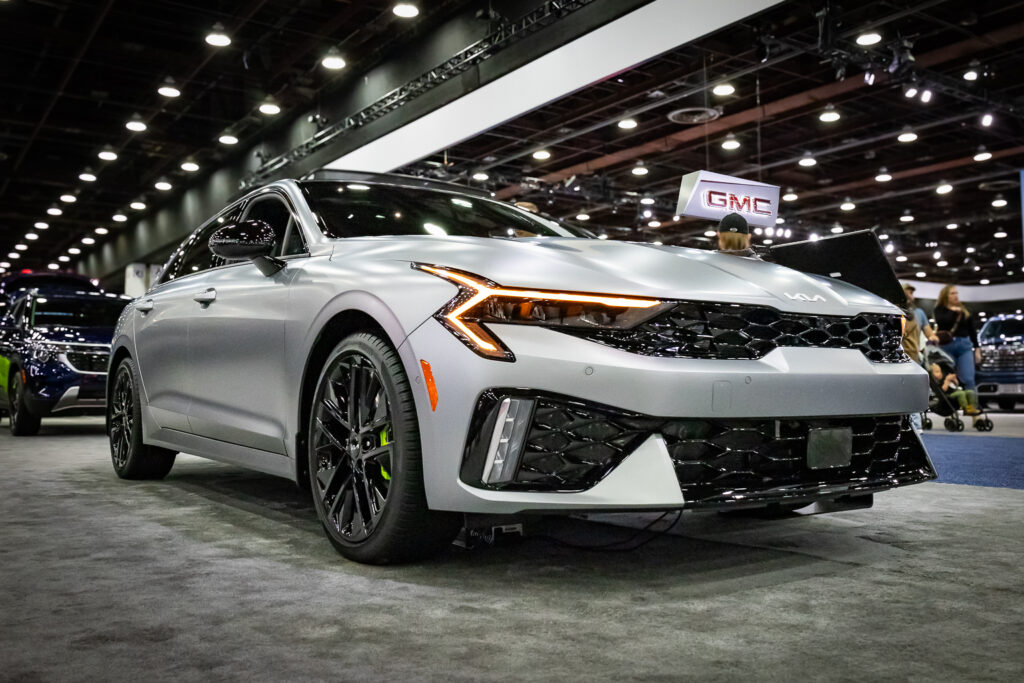 KIA K5