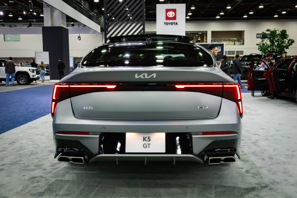 KIA K5