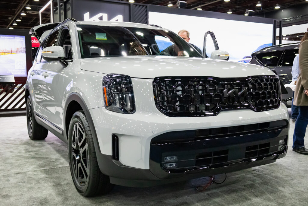 KIA TELLURIDE