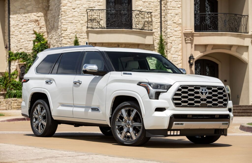 TOYOTA SEQUOIA