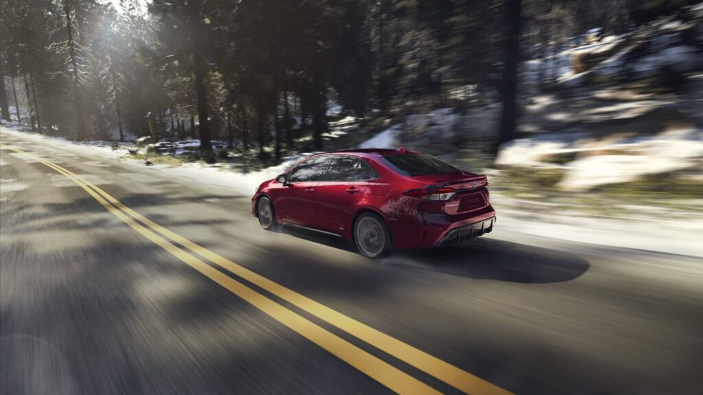 TOYOTA COROLLA