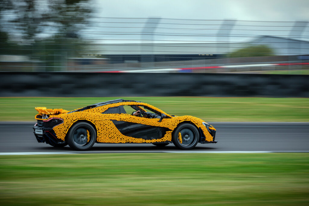 LEGO® Technic McLaren P1