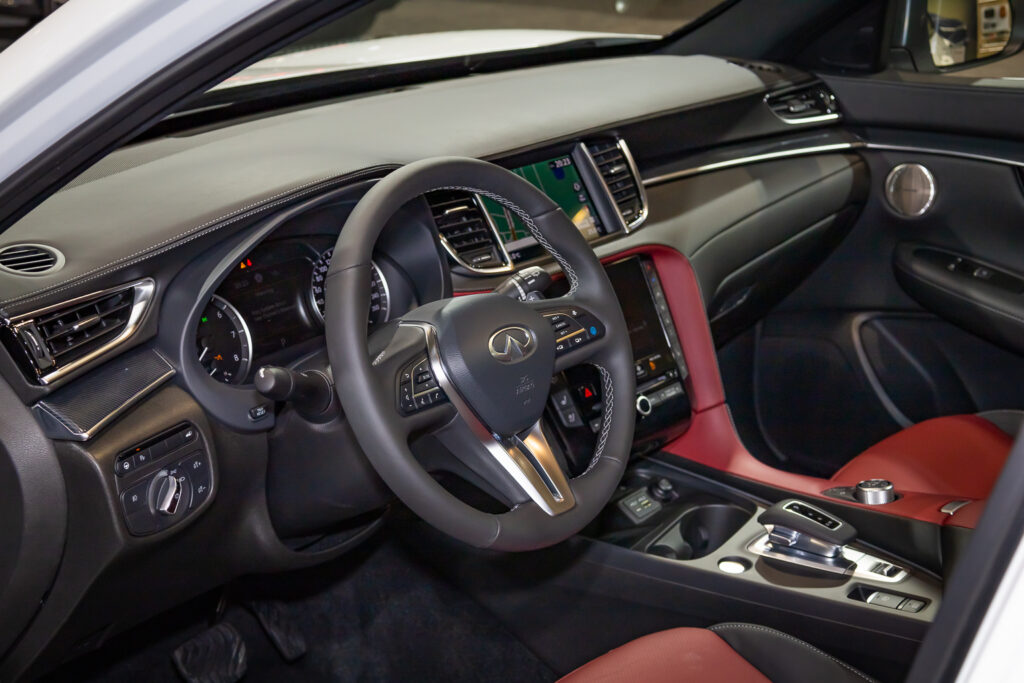 INFINITI QX 50
