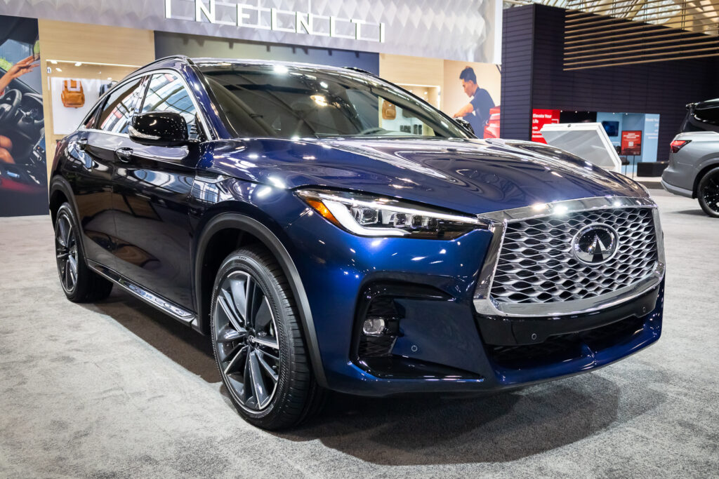 INFINITI QX 55