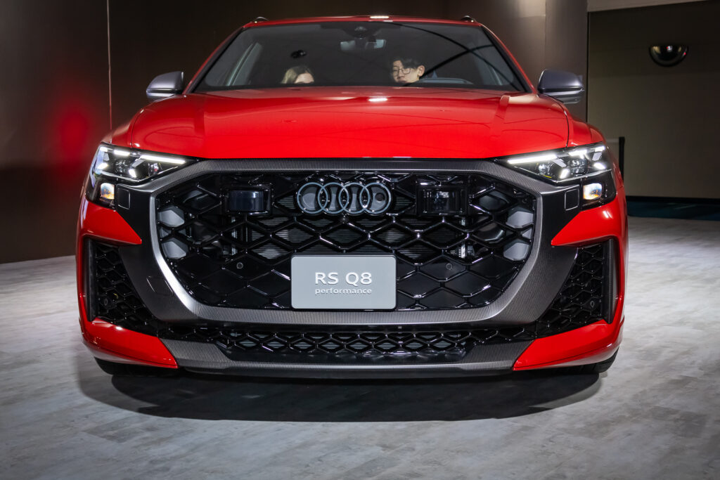 AUDI RS Q8