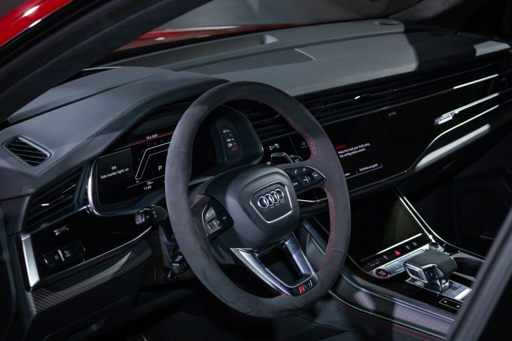 AUDI RS Q8